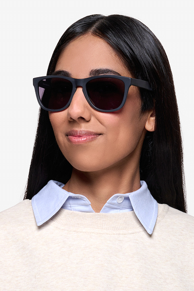Rectangular sunglasses